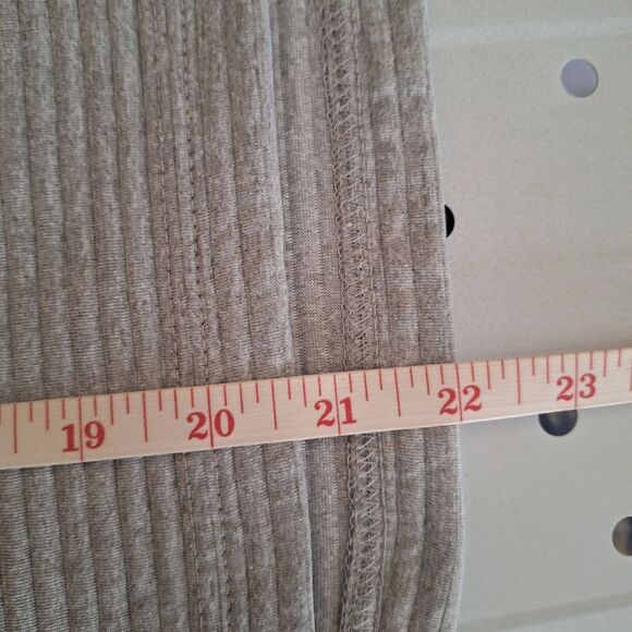 Danskin Womens Sweatshirt Oversized Gray Long Sleeve Ridged Cowl Neck Small P - Picture 9 of 10